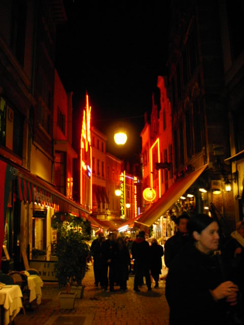 [DSCI0210.JPG]
