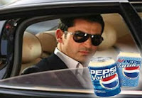 Kenan İmirzalıoğlu Kenan İmirzalıoğlu