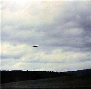 Bir ufo gördüm sanki ufo
