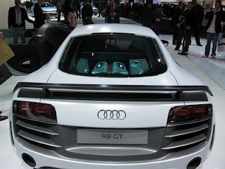 mobil Audi R8GT