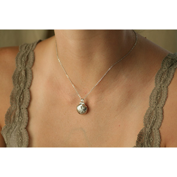 Frugal & Fabulous Giveaway & Review Jewelry from Fantasy Jewelry Box