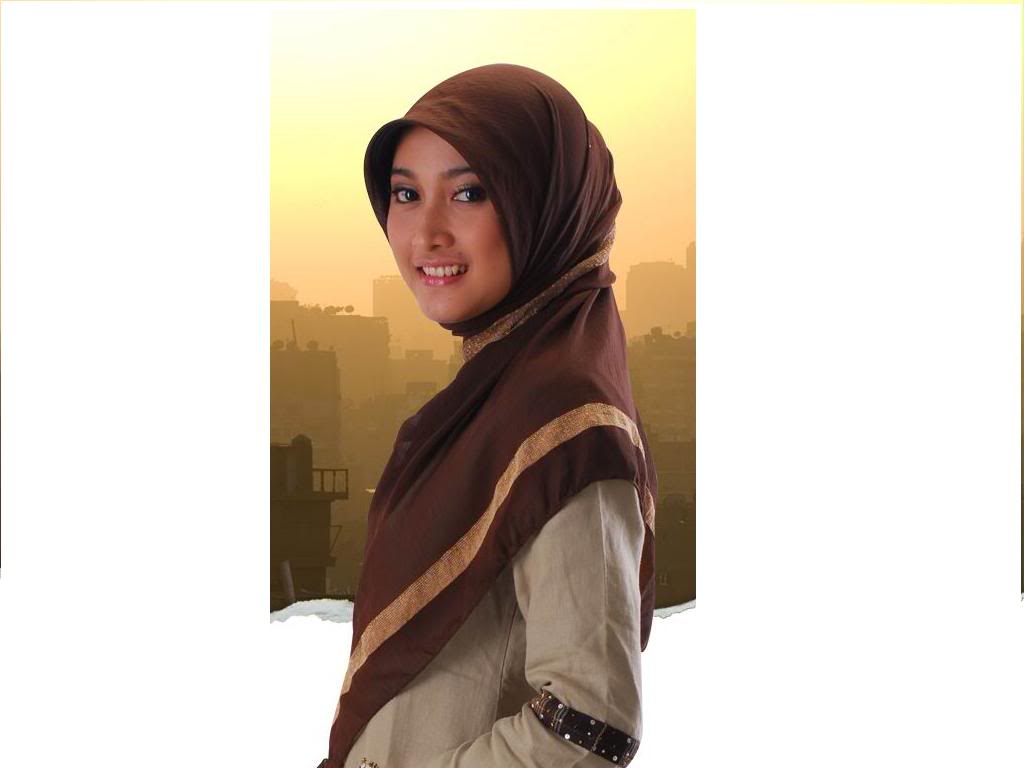 http://4.bp.blogspot.com/__0ODNDQStDg/TDB0LOiNa4I/AAAAAAAABjk/wpVM8sgljb0/s1600/Meyda+Safira.jpg