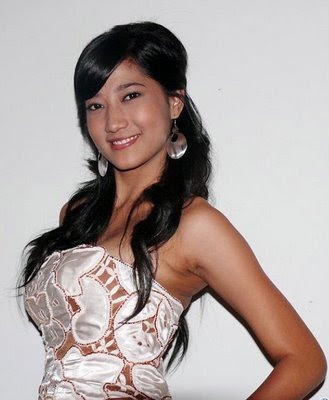 Adelia Rasya