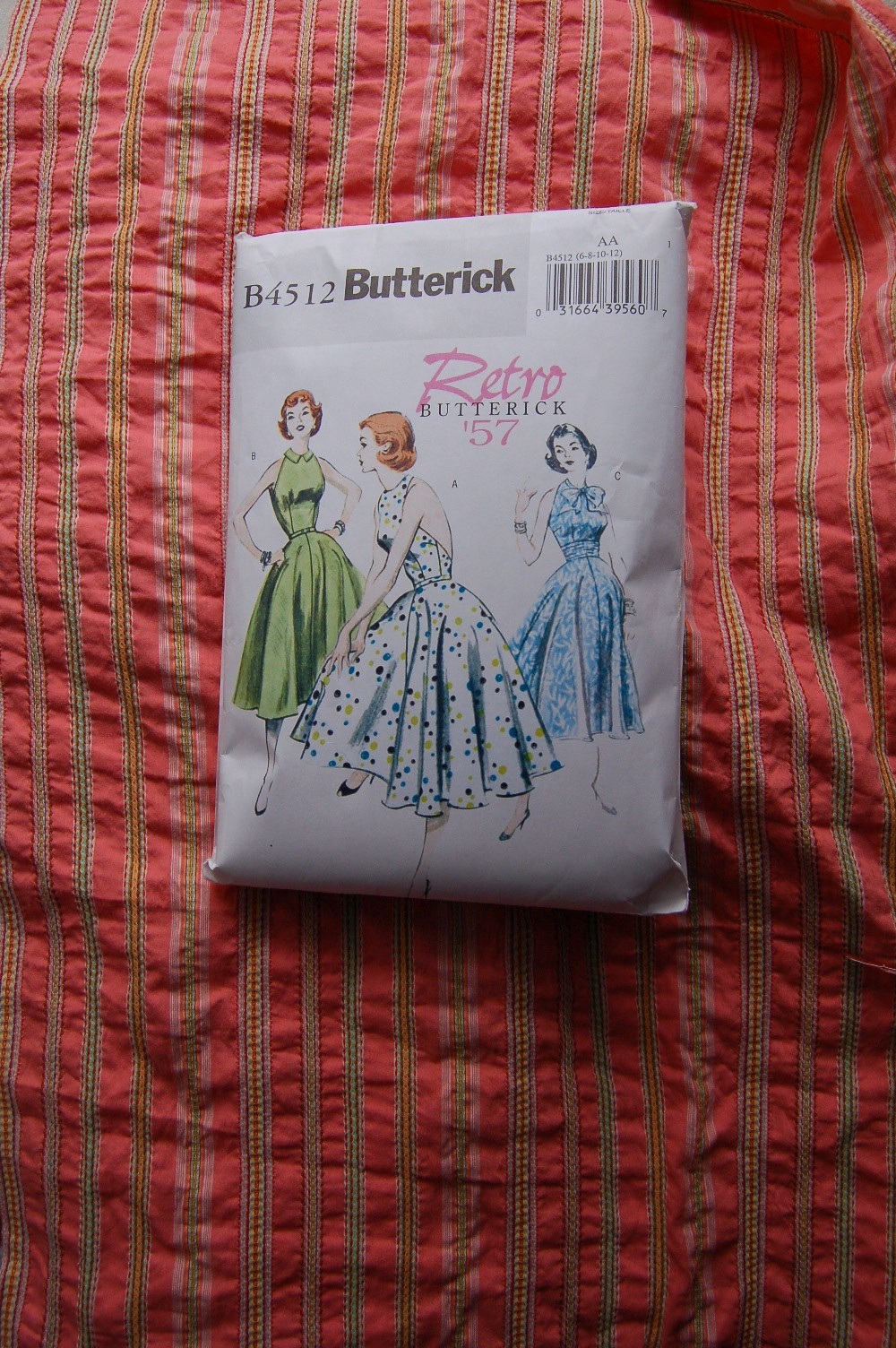 [dresspattern+006.JPG]