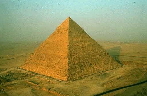 HICIERON LAS PIRAMIDE hicieron las piramide: