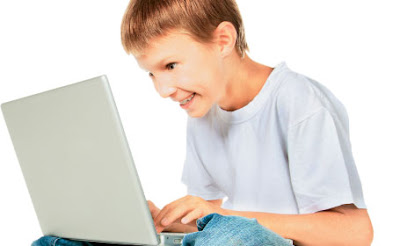 Copiii cad pradă capcanelor de pe internet