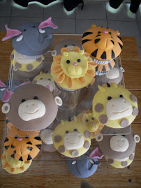 Cupcakes On Safari