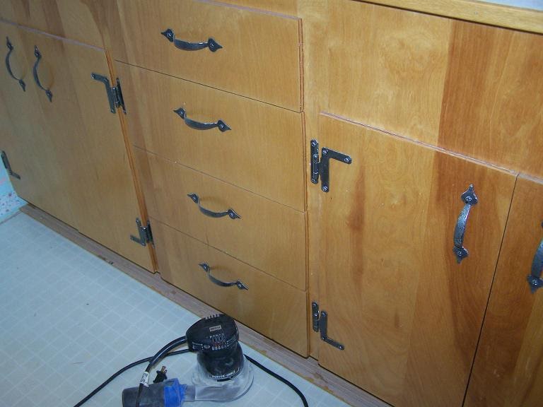 Leach Family Projects Restoring the look of a 1950's bathroom