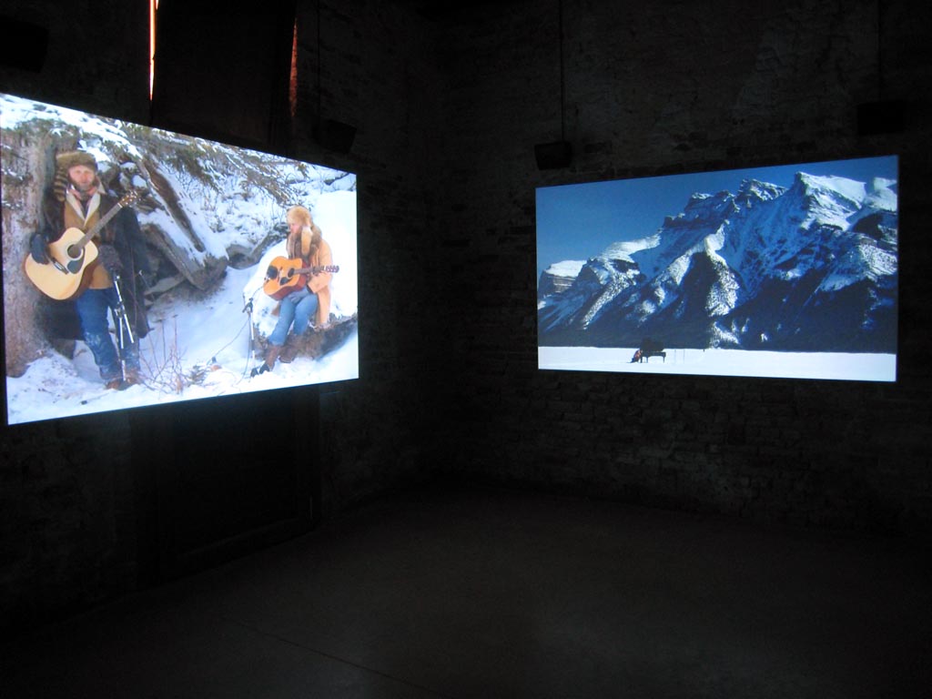 [iceland_videos.jpg]