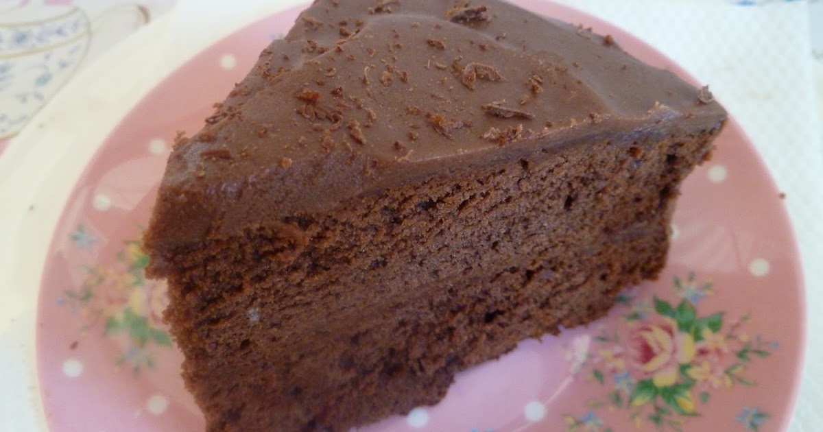 Nigella Lawson's Sour Cream Chocolate Cake