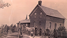 Farmhouse and family, 1899
