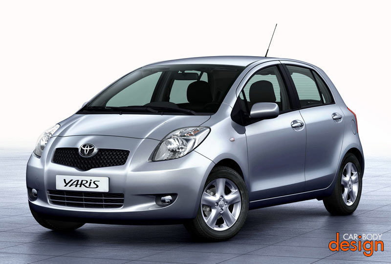 toyota yaris pictures