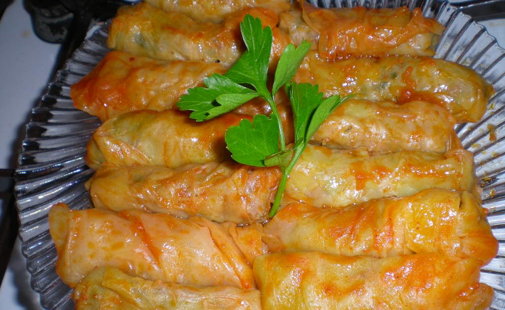 oktay usta tarifi yapılışı ETLİ LAHANA SARMASI