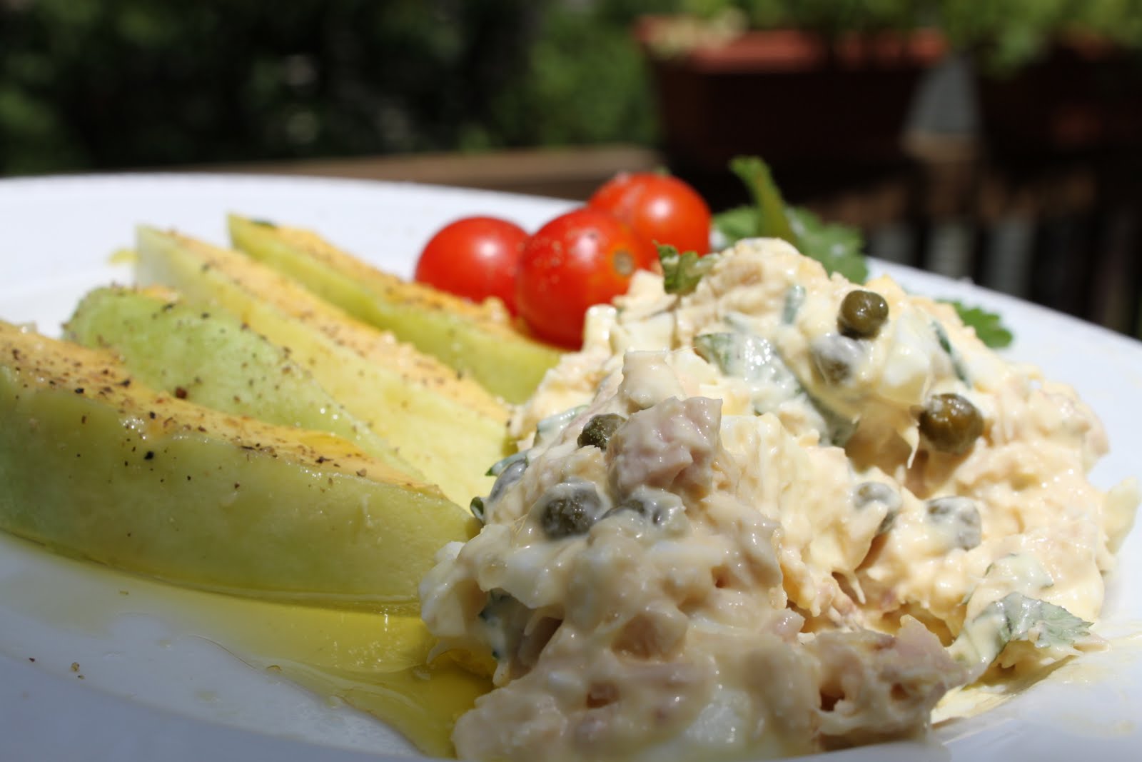 My Kitchen By The Lake Pamper Yourself...Tuna Salad With Capers, Lemon Balm & Chives