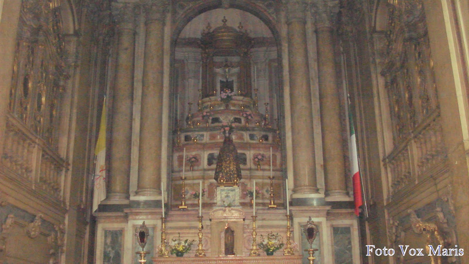 [Altar+da++Igreja+do+Loreto.jpg]