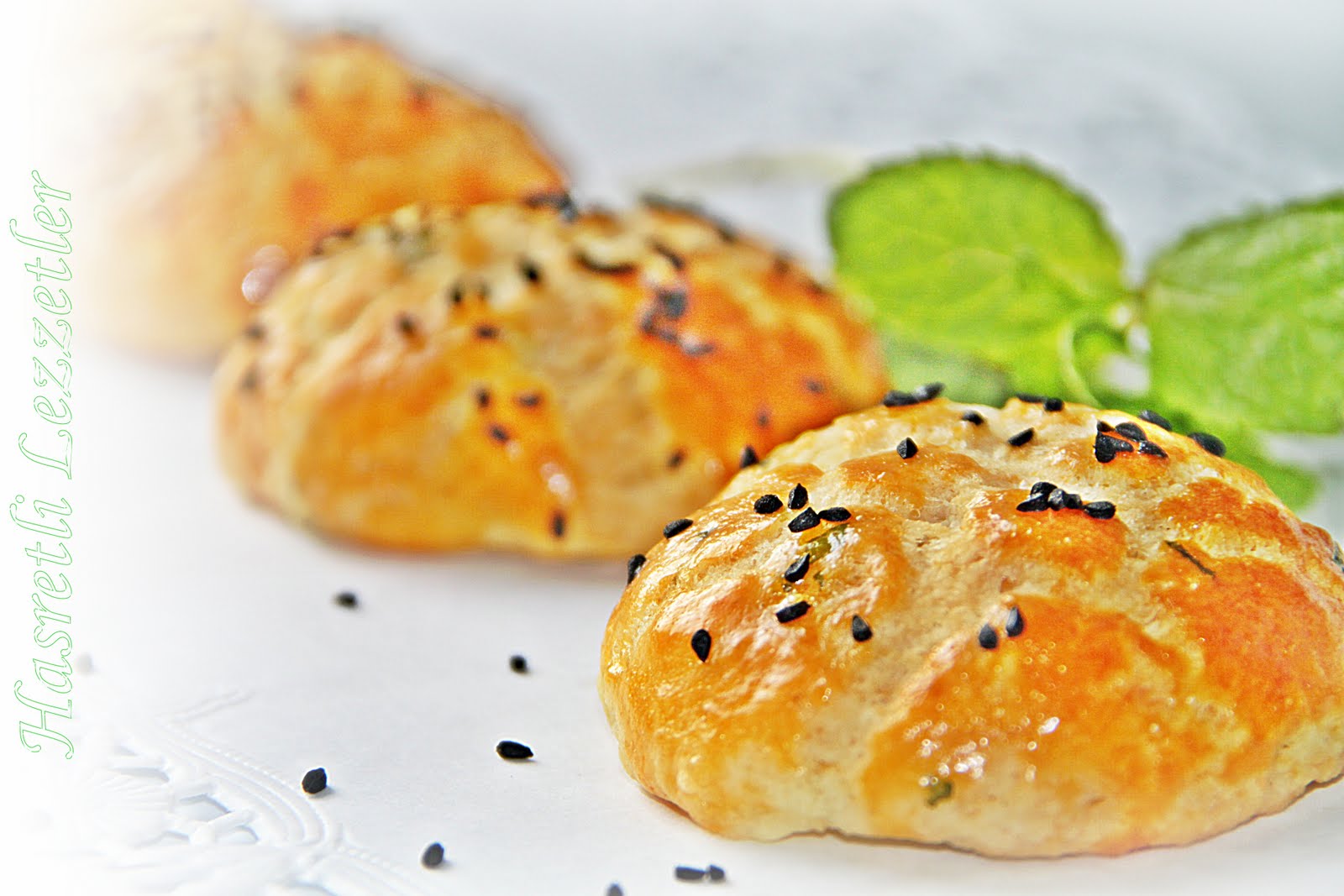Naneli Poğaça Tarifi Naneli Poğaça Tarifi