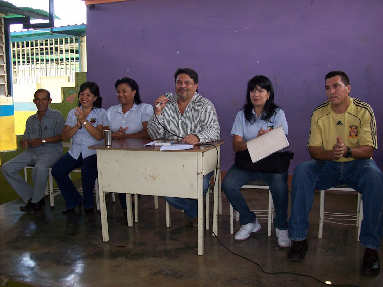 Bienvenida a los Estudiantes de 7º Grado