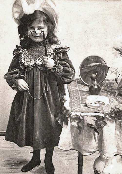 Magic Moonlight Free Images: Old Pictures! free images for You!