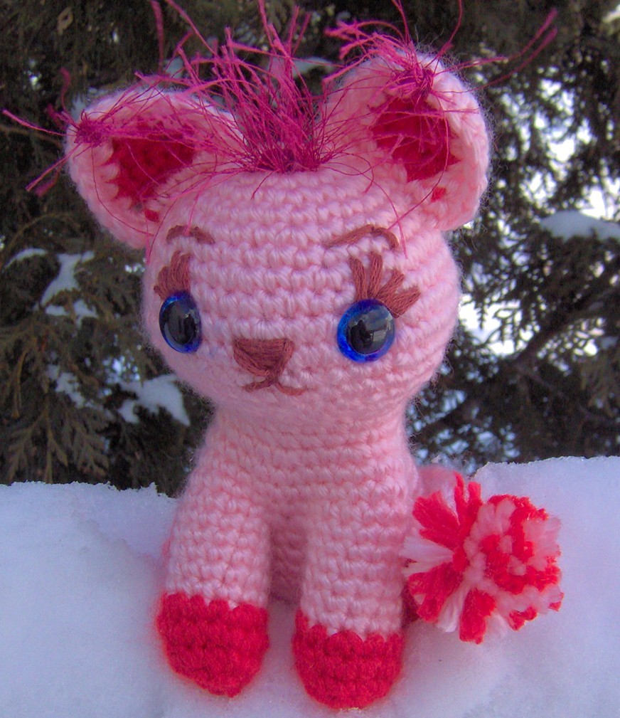 2000 Free Amigurumi Patterns: Duchess Kitty