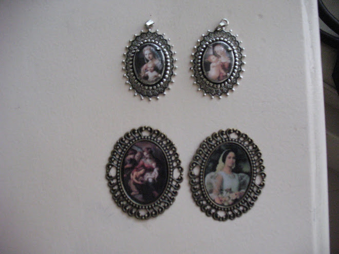 domed cameos 25x18 and 40x30