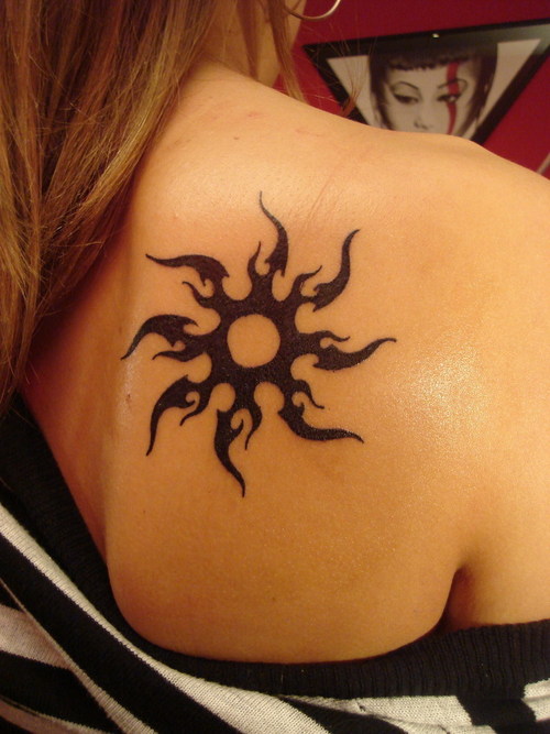 Beside celtic star tattoo, celtic sun tattoo also famous tattoo design for