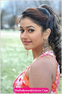 Usa Hot Photo: Kollywood Hot Actress Photos