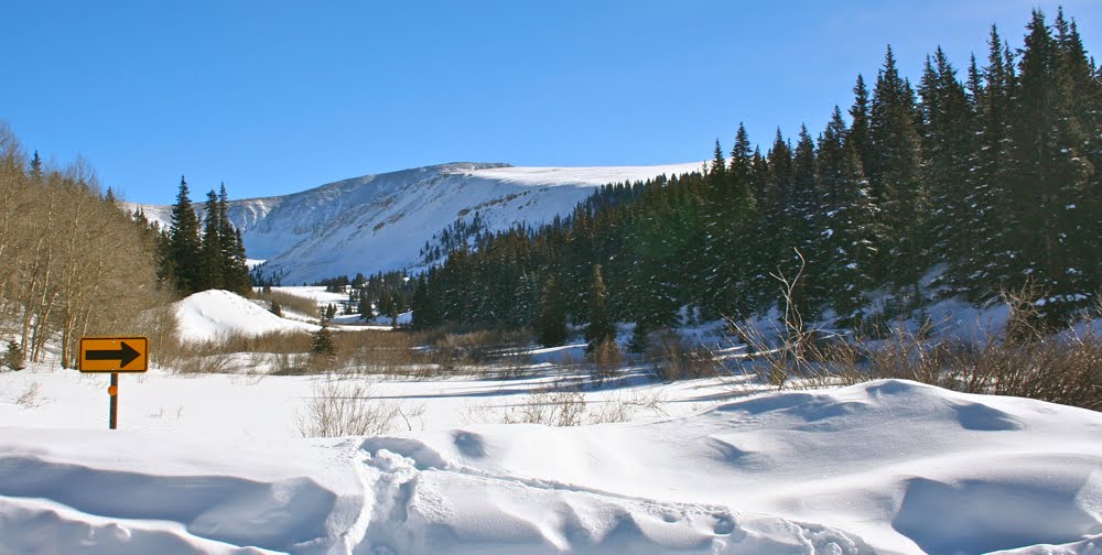 Colorado Lifestyle Leadville Snowshoe Lower Mosquito Pass Road to