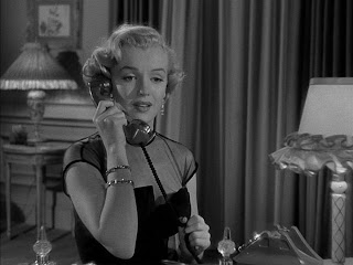 Click here for Marilyn Sugar 'n Spice Apron