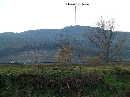La Torrassa del Moro vista des de la Deixalleria de Llinars La Torrassa del Moro vista des de la Deixalleria de Llinars