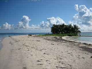 Le minuscule banc de sable de l'ilet Carret