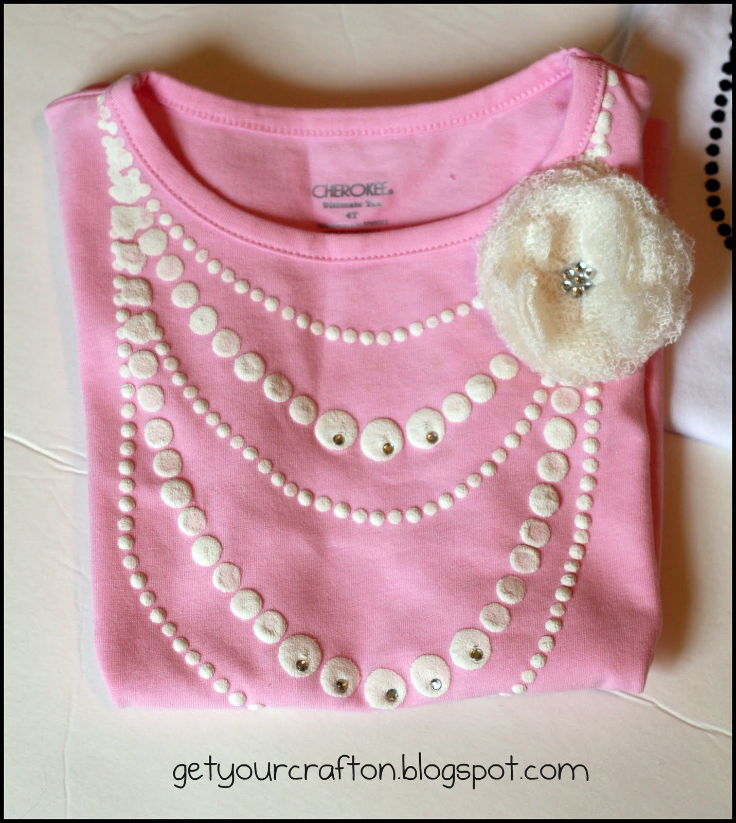 DIY: Pearl T-Shirt (Easy and Simple) 