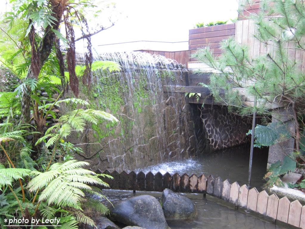 [IMG_1053+(Large).jpg]