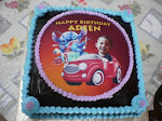 2.5kg Choc Moist Cake with strawberry filling  and edible image RM100.00