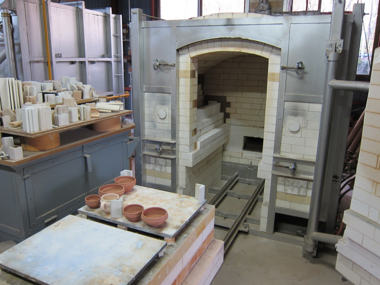 Louie Rigano's Fulbright Year in Japan Glazing and Kiln Loading