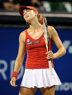 Alize Cornet