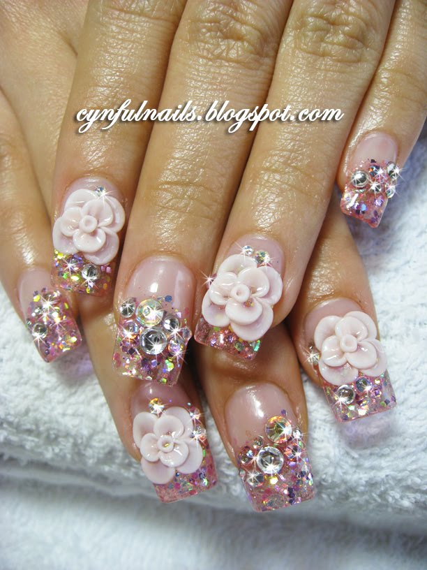 Cynful Nails Bridal nails, flowers.