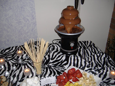 Mamas and Martinis chocolate fountain