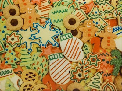 The Kitchen Fork Christmas cookie board