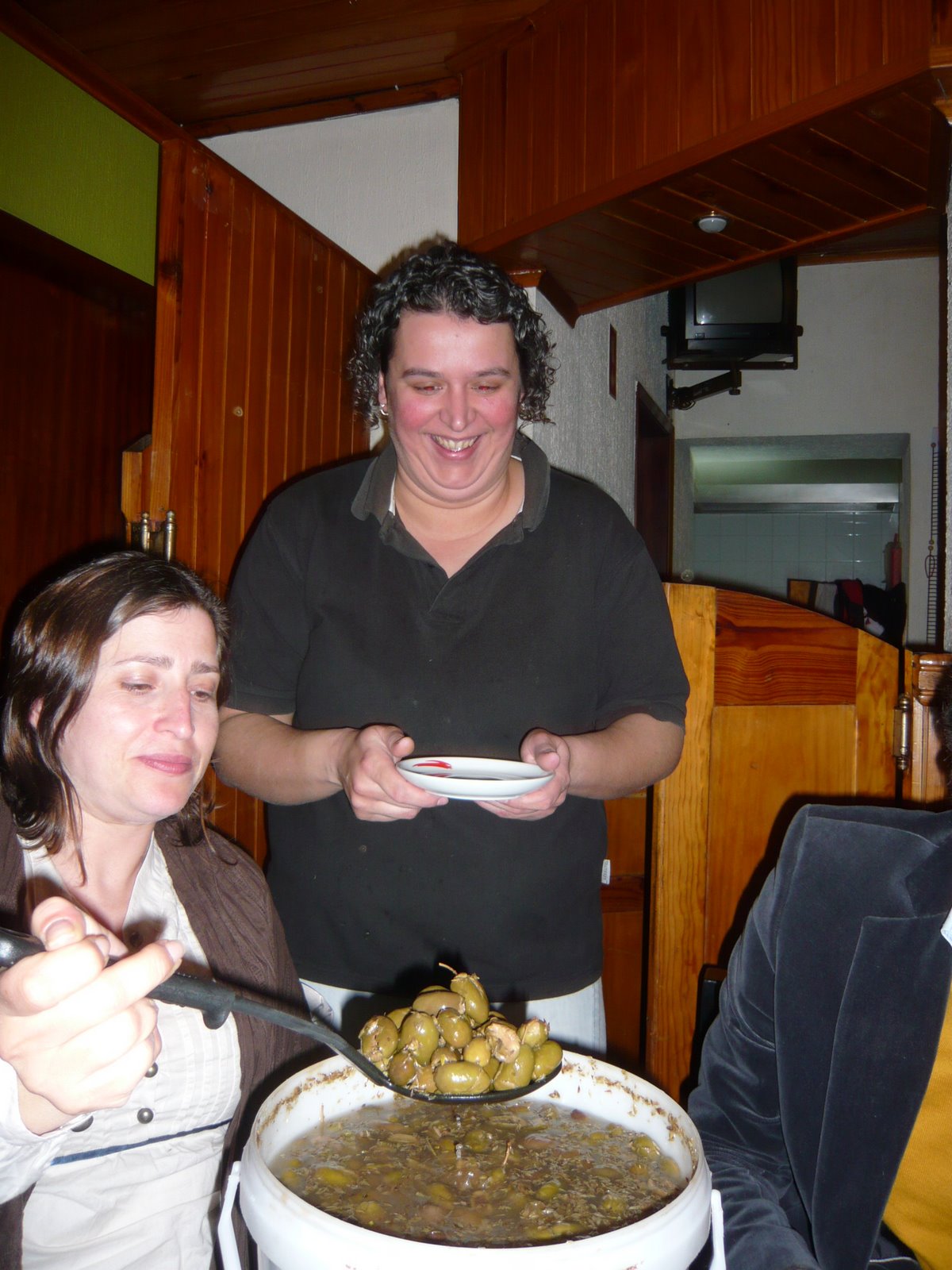 [P1060423-azeitonas.JPG]