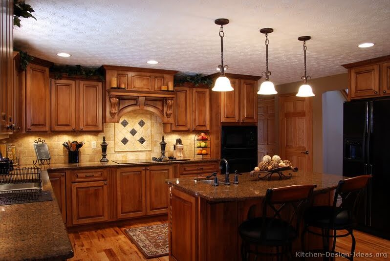 Little Inspirations: Tuscan Kitchen