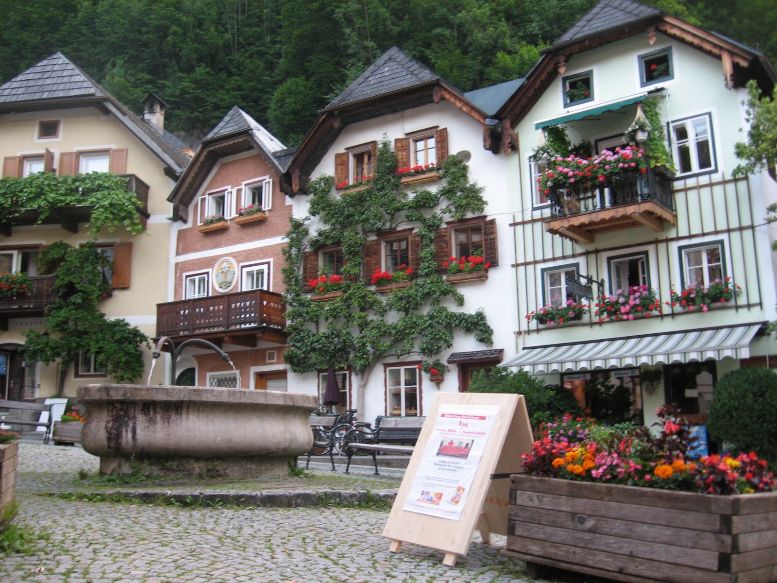 ... : Hallstatt, Austria--One o...