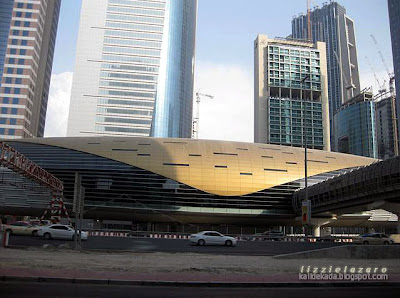 Dubai+metro+station+inside