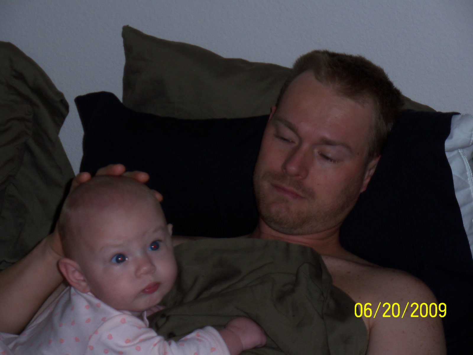 [Ava+Five+Months+old+037.JPG]