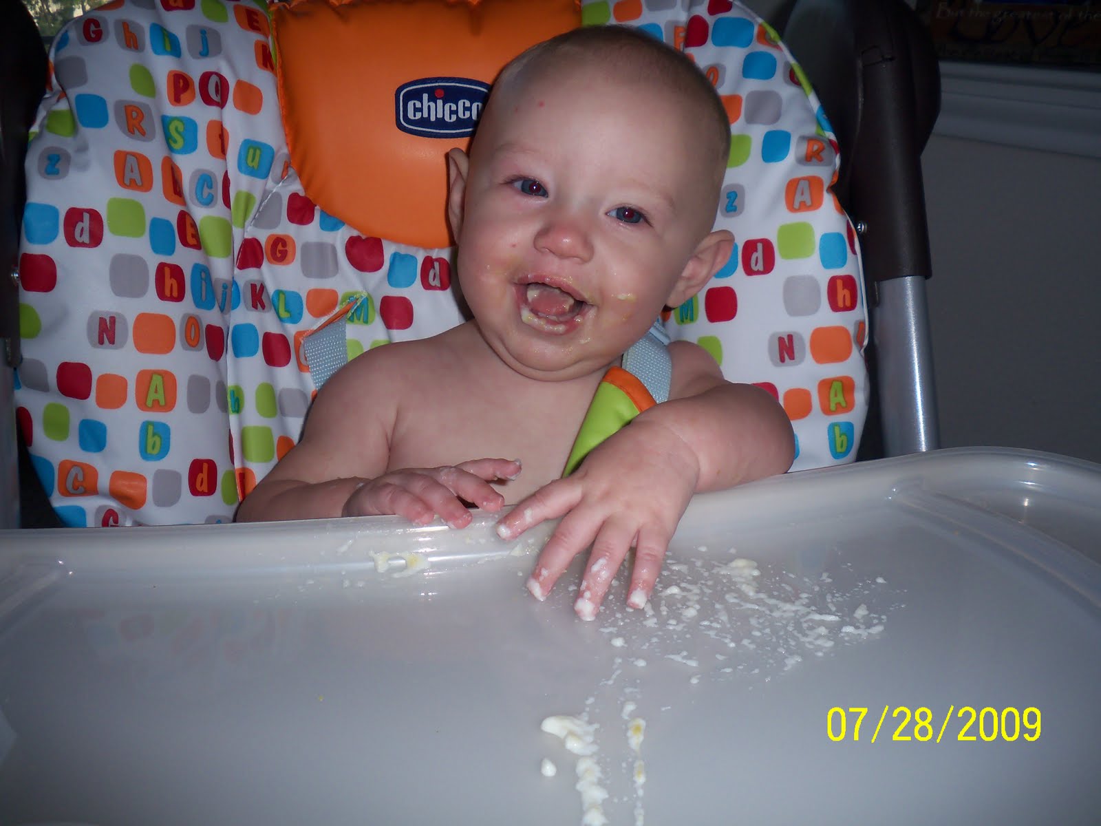 [ava+six+months+018.JPG]