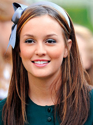 Fashionable Headbands For A Sexy And Simple Hairstyle Fashionable Headbands For A Sexy And Simple Hairstyle