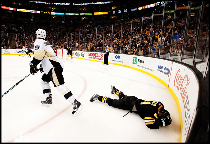 Brian Jenkins Photography: Afternoon Hockey - Penguins vs Bruins