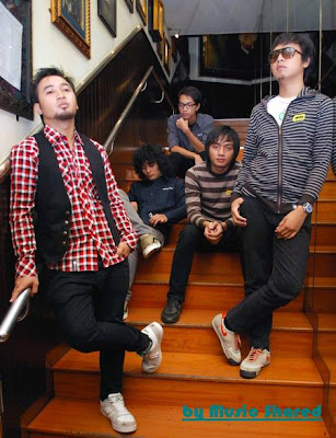 Hello Band