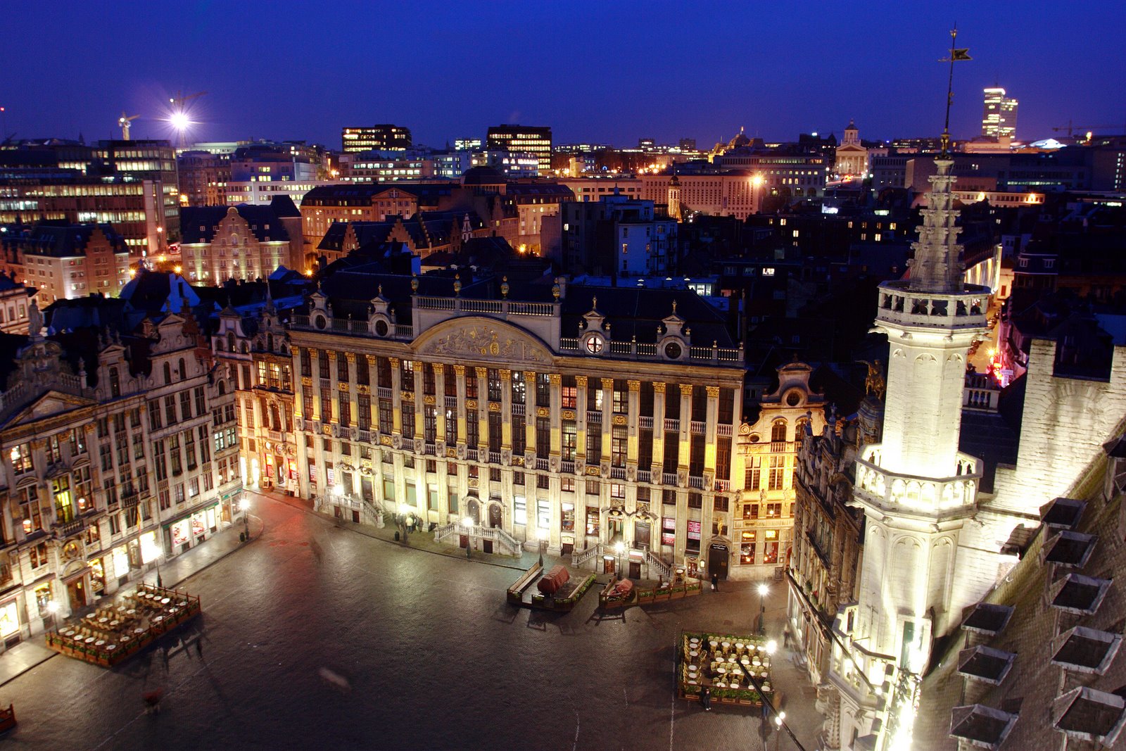 [Night+Brussels+-+Grand+Place.jpg]