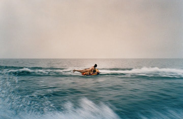 http://4.bp.blogspot.com/__wgTdCCrfeY/S_XvJCII5LI/AAAAAAAAGHI/7IkqFh9iD7s/s1600/rmcginley_nude_tube.jpg