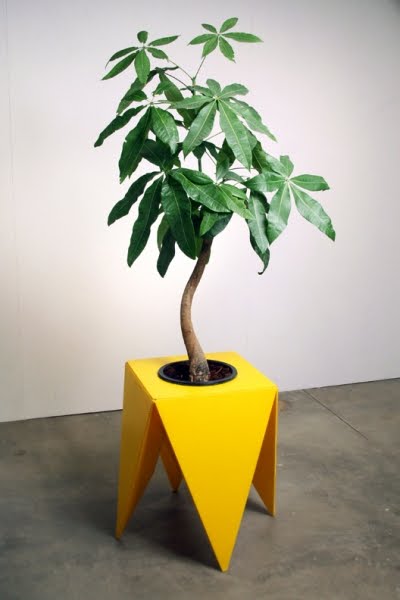 http://4.bp.blogspot.com/__wgTdCCrfeY/TCINxcTC84I/AAAAAAAAGQQ/c1y5wBVfL6I/s1600/20_vstandandtree.jpg
